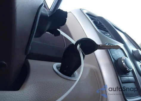 2014 Ram 2500 Big Horn z USA, uszkodzony, nr VIN 3C6UR5JL2EG244093